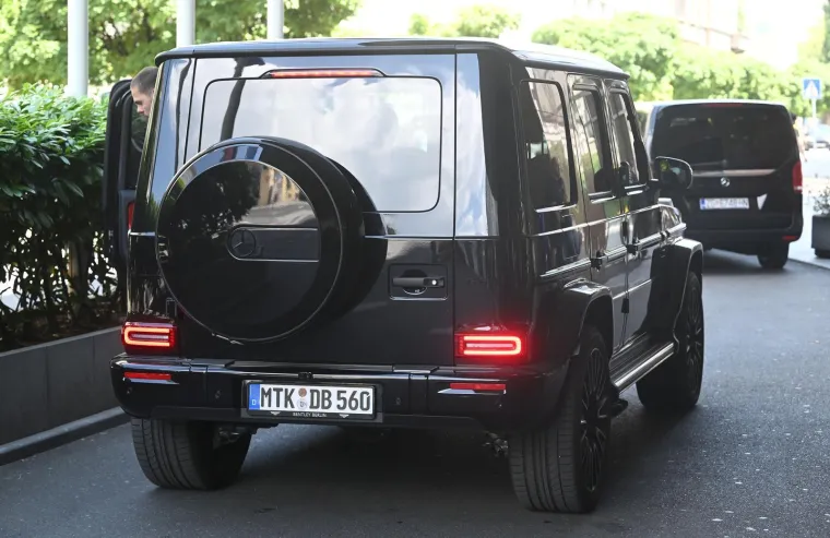 Pogledajte pilu u kojoj je Vatreni stigao na okupljanje! Pažnju privukao i autobus reprezentacije