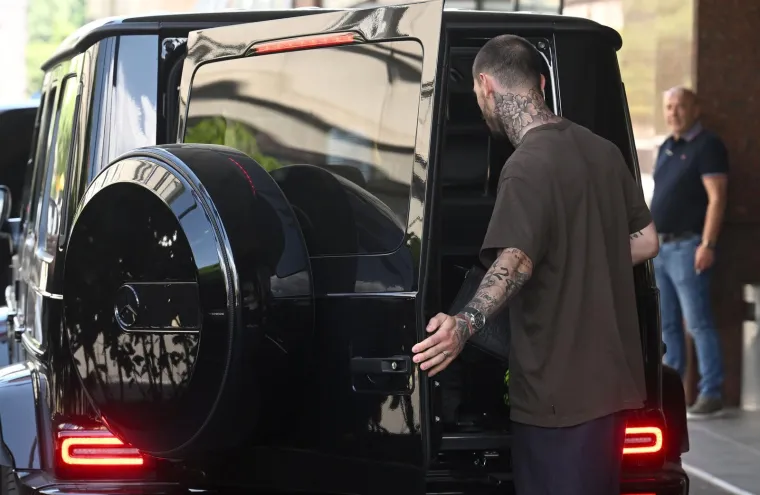 Pogledajte pilu u kojoj je Vatreni stigao na okupljanje! Pažnju privukao i autobus reprezentacije