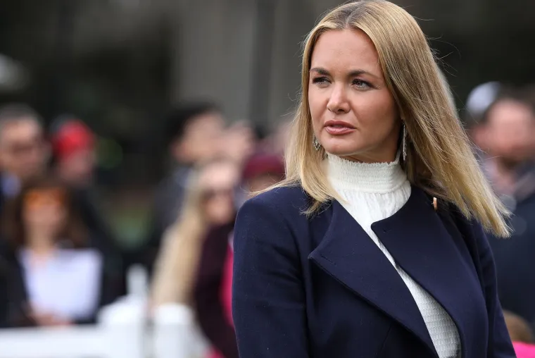 Tko je žena koja s Trumpom Jr. ima 5 djece? Sad ljubi Tigera Woodsa i vodi borbu s te&scaron;kom bolesti