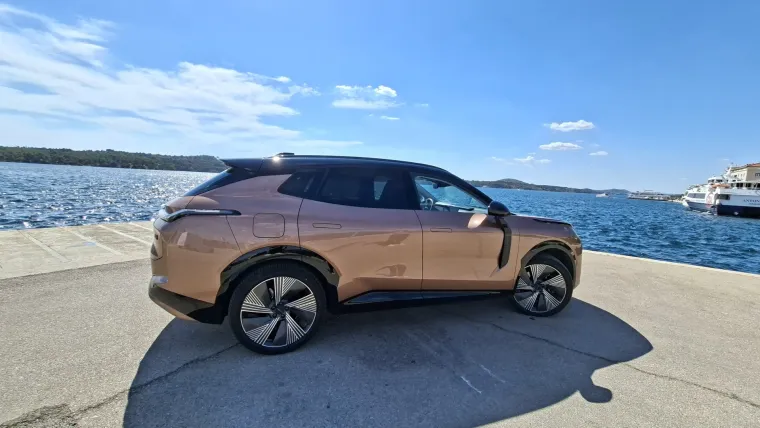 Djeluje nestvarno &scaron;to sve nudi i za koju cijenu: Moćan SUV o kojem će se dugo pričati
