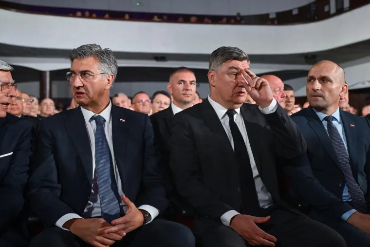 Jedan kraj drugog, a miljama daleko! Pogledajte ovu razinu ignoriranja
