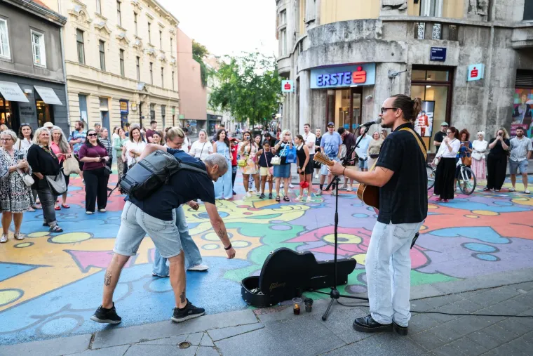 Grad je ponovno oživio: Ovako je Zagreb zablistao na otvorenju omiljenog festivala