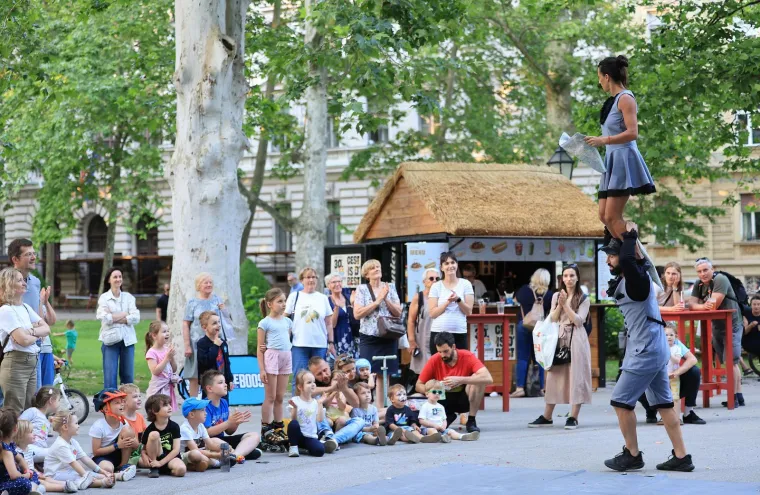 Grad je ponovno oživio: Ovako je Zagreb zablistao na otvorenju omiljenog festivala