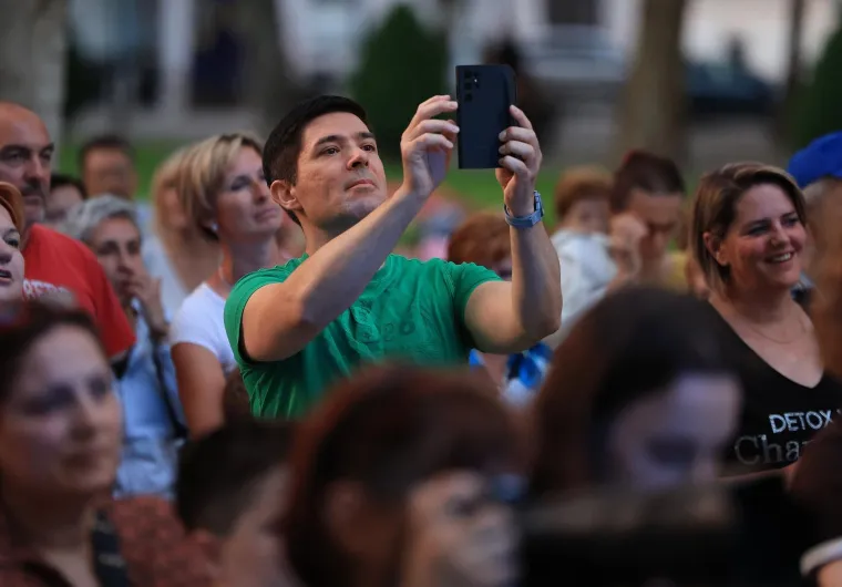 Grad je ponovno oživio: Ovako je Zagreb zablistao na otvorenju omiljenog festivala