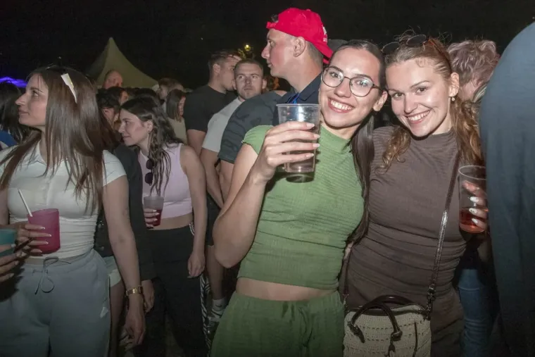 Zgodne legice preplavile kampus: Pogledajte tko je ukrao show na studentskoj ro&scaron;tiljadi