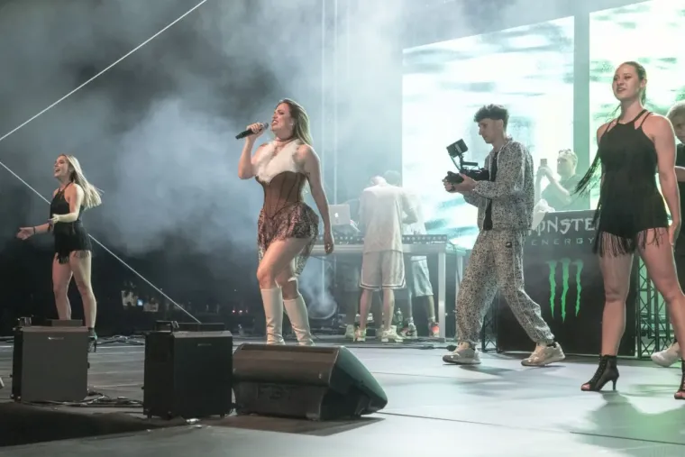 Zgodne legice preplavile kampus: Pogledajte tko je ukrao show na studentskoj ro&scaron;tiljadi