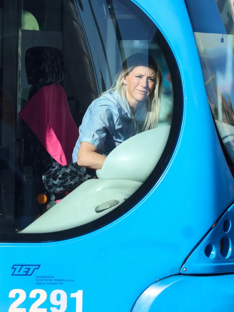 Kad one preuzmu komande, vožnja je odmah ljep&scaron;a: Zavirite u svijet heroina zagrebačkih tračnica