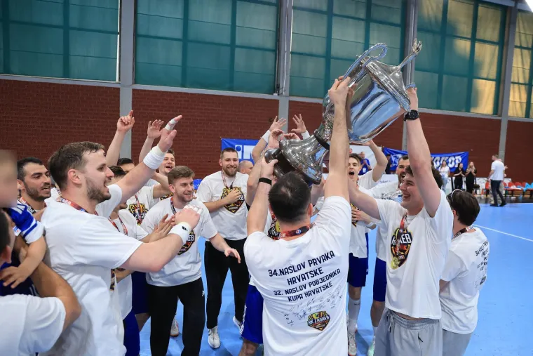 Luda fe&scaron;ta nakon novog naslova prvaka: Zagrepčani proslavili s navijačima