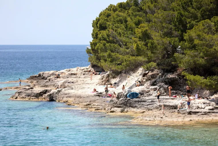 Ljepotice okupirale hrvatske plaže: Pogledajte kako uživaju u moru