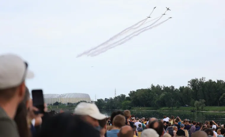 Tom Cruise, gleda&scaron; li? Pilot Rafalea izveo čudesan potez kao iz Top Guna