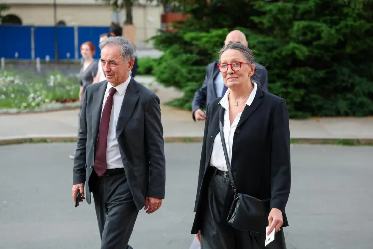 Dan državnosti u HNK-u: Premijer u prvom redu, ali ministrice u toaletama ukrale svu pažnju