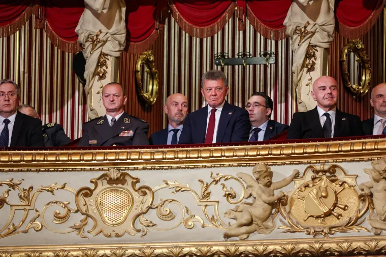 Dan državnosti u HNK-u: Premijer u prvom redu, ali ministrice u toaletama ukrale svu pažnju
