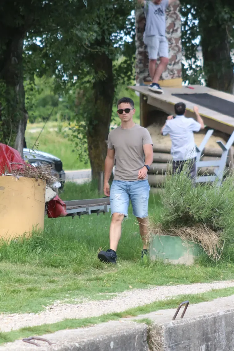 Prizori idile prije ki&scaron;e i grmljavine: Dvije prijateljice obilježile nedjelju u Marini Prelog