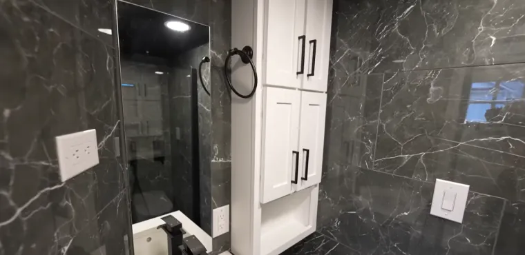 Dojadile su mu stanarine pa se uselio u &scaron;kolski autobus i otkrio koliko je potro&scaron;io na preuređenje