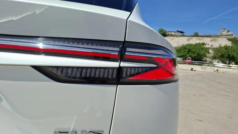 Vozili smo obiteljski SUV sa sportskim performansama, malom potro&scaron;njom i fantastičnom cijenom