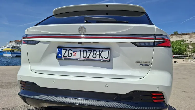 Vozili smo obiteljski SUV sa sportskim performansama, malom potro&scaron;njom i fantastičnom cijenom