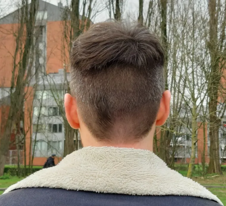 Ovako to izgleda kad misli&scaron; da može&scaron; biti sam svoj frizer: Rezultati su prava katastrofa