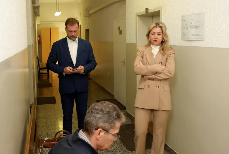 Prepoznajete ga? Jo&scaron; je u optuženičkoj klupi, a evo kako je izgledao prije vrtoglavog uzleta pa pada