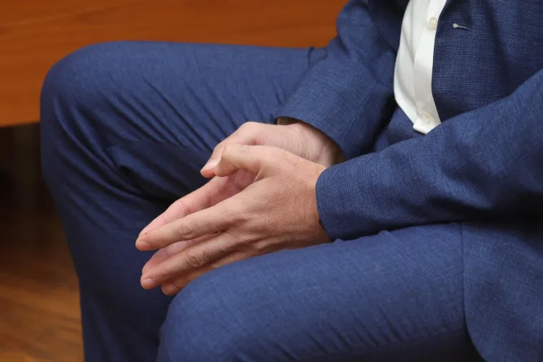 Prepoznajete ga? Jo&scaron; je u optuženičkoj klupi, a evo kako je izgledao prije vrtoglavog uzleta pa pada