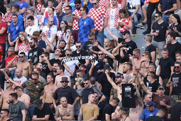 Kustića dočekala poruka koju nije htio vidjeti, pazite &scaron;to se događalo na Rujevici