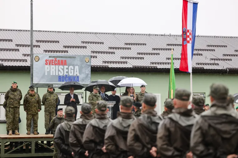 Prisegnulo 900 novih ročnika, dobili poruku da se ne boje: 'Ne tražimo samo vojnike'