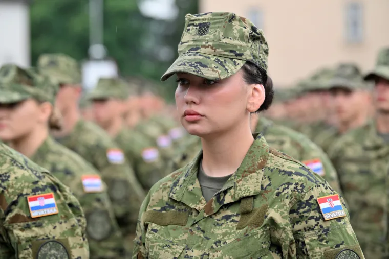 Prisegnulo 900 novih ročnika, dobili poruku da se ne boje: 'Ne tražimo samo vojnike'