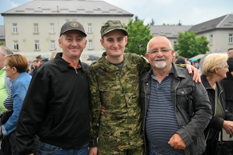 Prisegnulo 900 novih ročnika, dobili poruku da se ne boje: 'Ne tražimo samo vojnike'