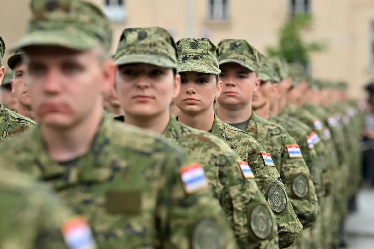 Prisegnulo 900 novih ročnika, dobili poruku da se ne boje: 'Ne tražimo samo vojnike'