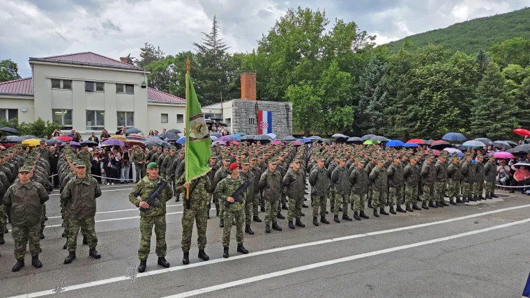 Prisegnulo 900 novih ročnika, dobili poruku da se ne boje: 'Ne tražimo samo vojnike'