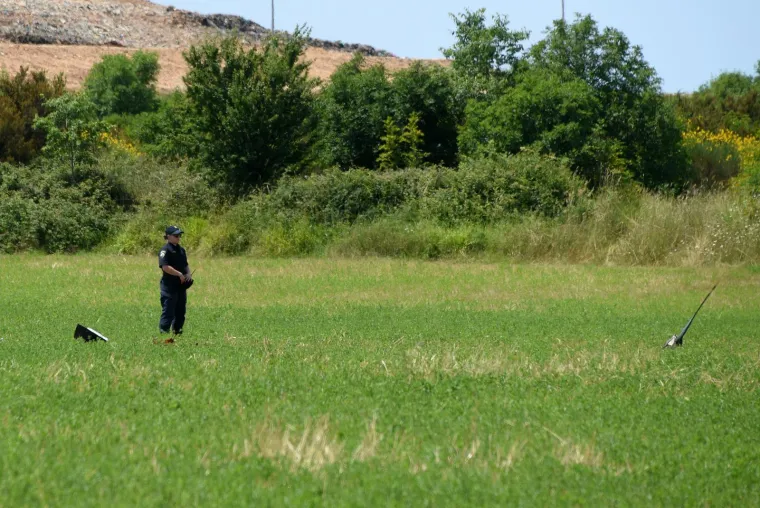 Prve fotografije s mjesta užasa: Avion se prepolovio
