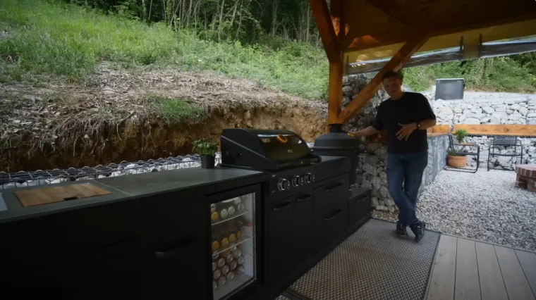 Amerikanac dovr&scaron;io uređenje kuće koju je kupio za pet tisuća eura u Zagorju, pogledajte je sada