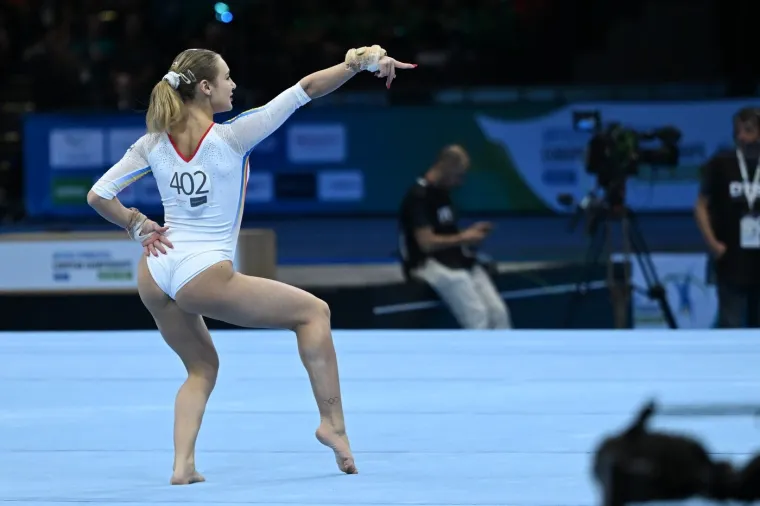 Mlada gimnastičarka privedena nakon sukoba s dečkom, a ime joj već vežu uz olimpijski skandal