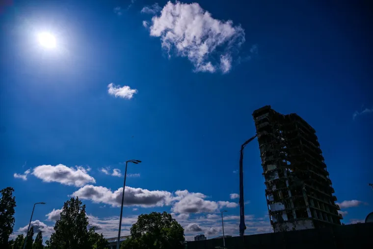 U tijeku najopasnija faza ru&scaron;enja Vjesnika, pogledajte &scaron;to je ostalo od njega