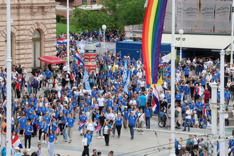Prelijepi prizori iz Zagreba: Tisuće mladih ispunile ulice grada u velikom hodu