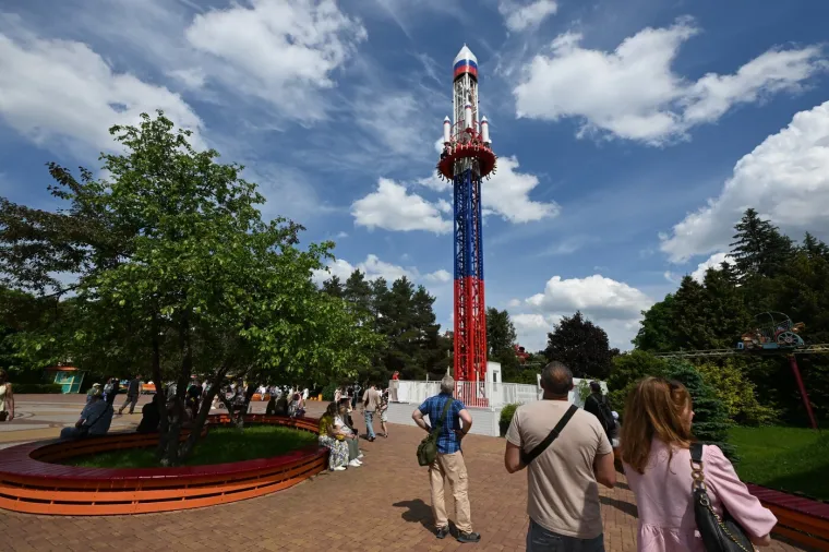 Rusi se igraju na Ore&scaron;niku koji ubija Ukrajince: Ovo je najbizarniji zabavni park na svijetu