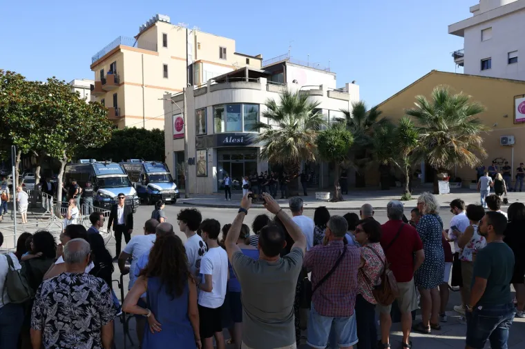 Svadbena euforija Due Lipe i Calluma Turnera: Slavni gosti, neviđen glamur i ljutiti Sicilijanci