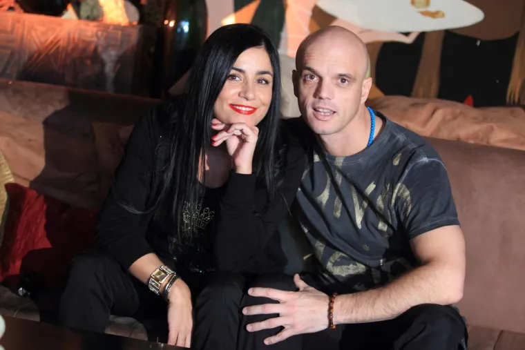 Kandidirala se za predsjednicu, ljubila žene i redala same hitove: Prisjetite se Alke kroz godine