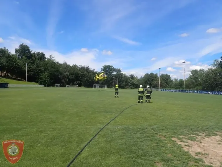 Traktorist udario u stablo! Te&scaron;ko je ozlijeđen i prevezen helikopterom u Zagreb
