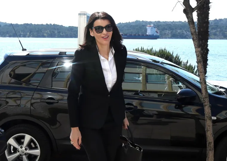 Josipa Plesić (ex Rimac) u sudnici: Blagi osmijeh, besprijekorna frizura i optužnice