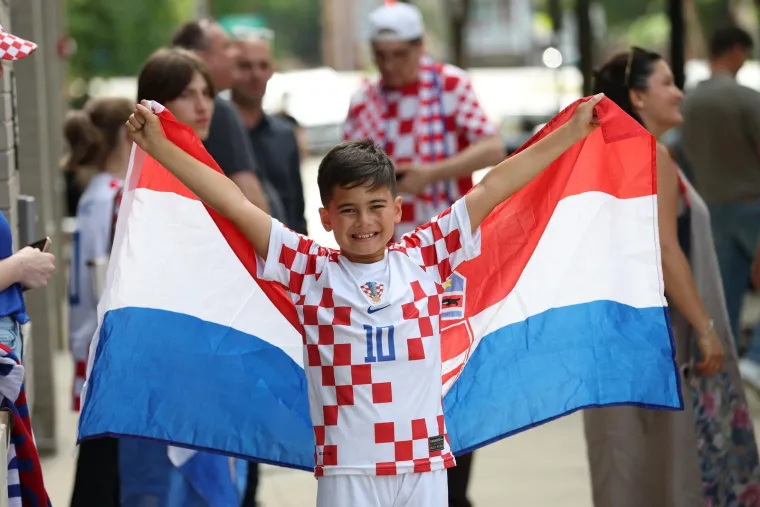 Hrvatska je stigla u Ameriku: Pogledajte doček navijača za Vatrene