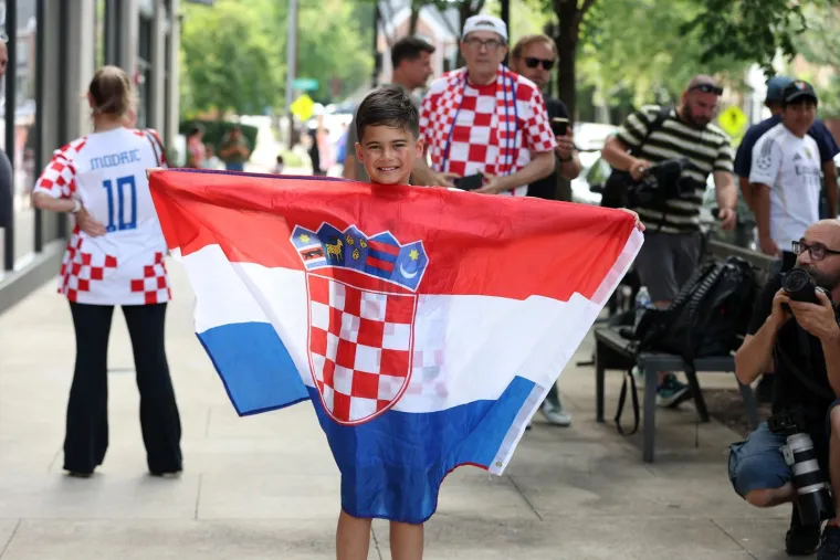 Hrvatska je stigla u Ameriku: Pogledajte doček navijača za Vatrene