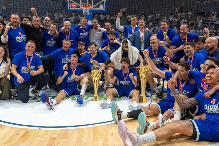 Cibona &scaron;okirala Vi&scaron;njik! Zanijemili i Sigurdsson i Vrsaljko: Vukovi su prvaci Hrvatske
