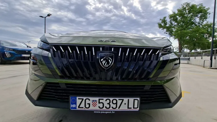 Malo drugačiji test: Peugeot u Istri i na Kvarneru predstavio novi 408 i osvježene modele