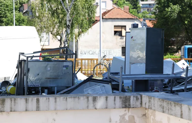 Ovo je mjesto eksplozije u objektu brze prehrane: Poznat je uzrok?