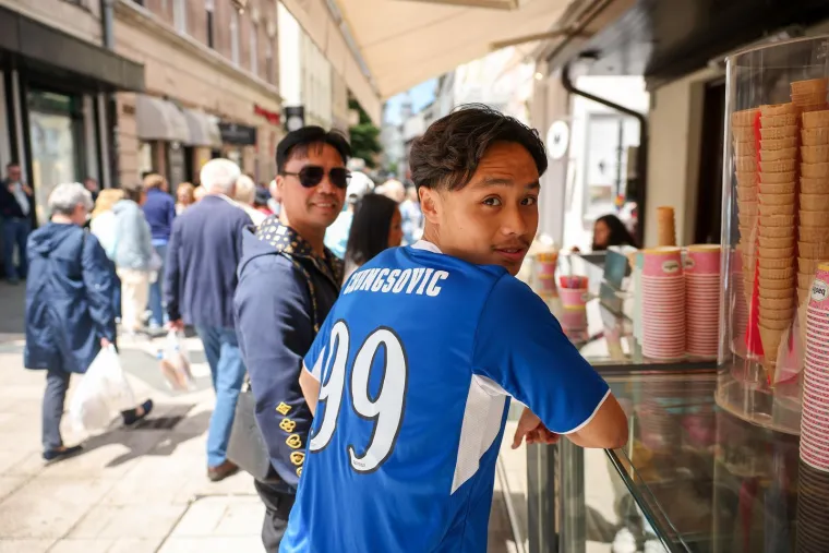 Pogledajte kako izgleda Sarajevo na dan utakmice, snimljeno i poznato lice