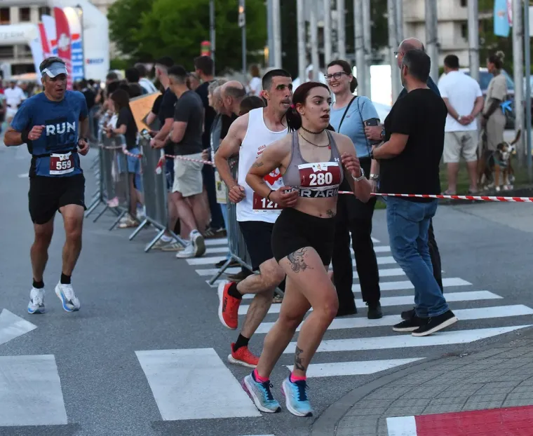 Vi&scaron;e od tisuću sudionika i kenijski trijumf obilježili veliku utrku