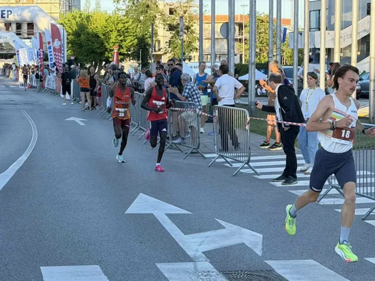 Vi&scaron;e od tisuću sudionika i kenijski trijumf obilježili veliku utrku