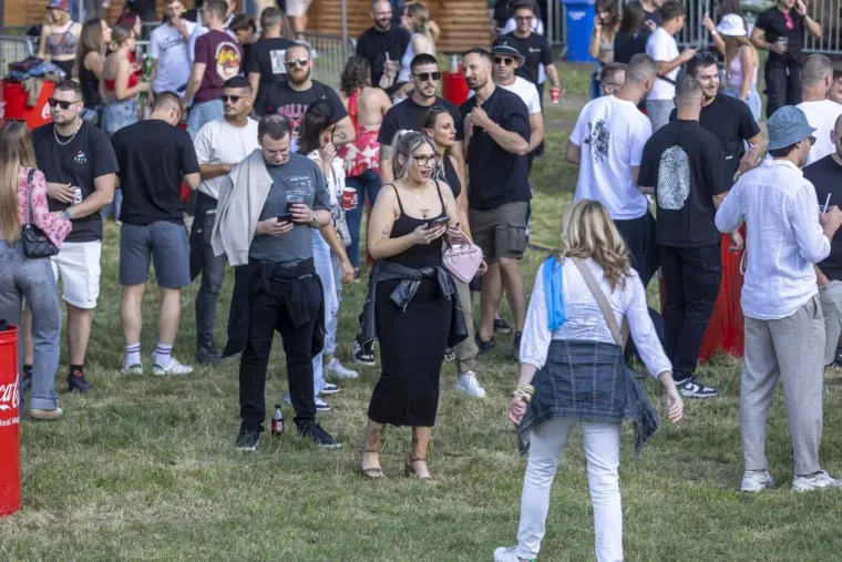 Pampas je gorio! Pogledajte ovo ludilo, svjetske DJ zvijezde stigle u Hrvatsku, do zore nisu stali