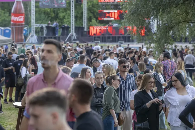 Pampas je gorio! Pogledajte ovo ludilo, svjetske DJ zvijezde stigle u Hrvatsku, do zore nisu stali