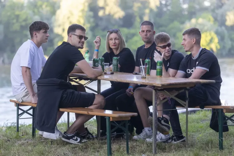 Pampas je gorio! Pogledajte ovo ludilo, svjetske DJ zvijezde stigle u Hrvatsku, do zore nisu stali